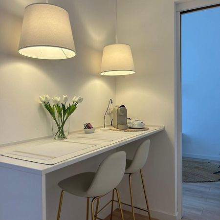 V&C Home Rental Specialist Appartamenti Fronte Lago Maggiore Germignaga エクステリア 写真