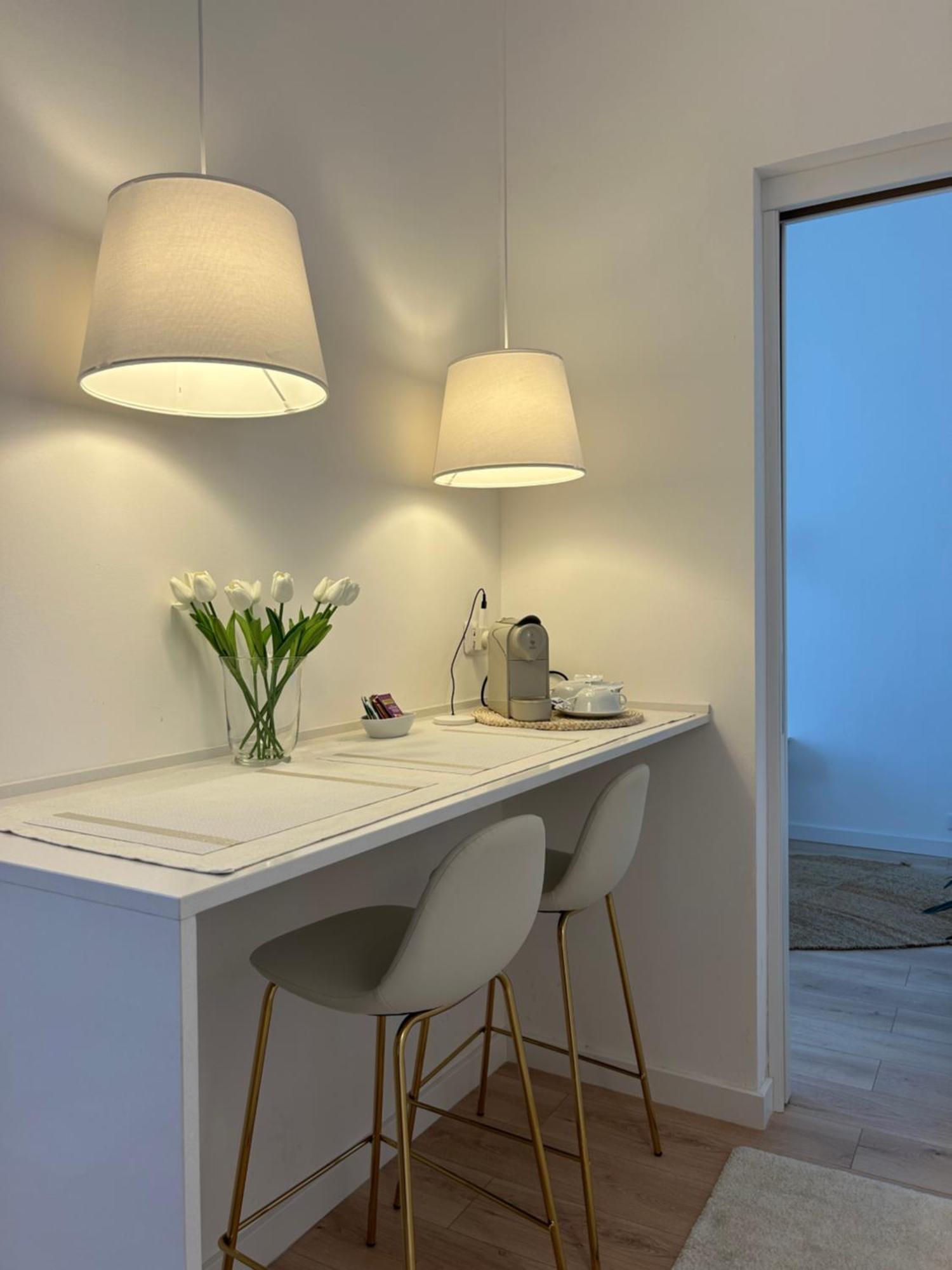 V&C Home Rental Specialist Appartamenti Fronte Lago Maggiore Germignaga エクステリア 写真